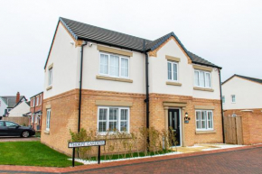Lovely 4 Bedroom House Near Doncaster Racecourse!